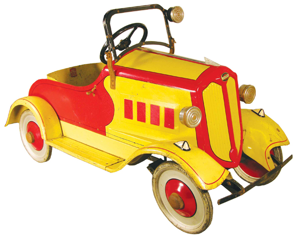 American National pedal car, Hudson, 1932 (Toledo, Ohio), with original paint, 48 inches long ($11,000). Image courtesy Showtime Auction Services.